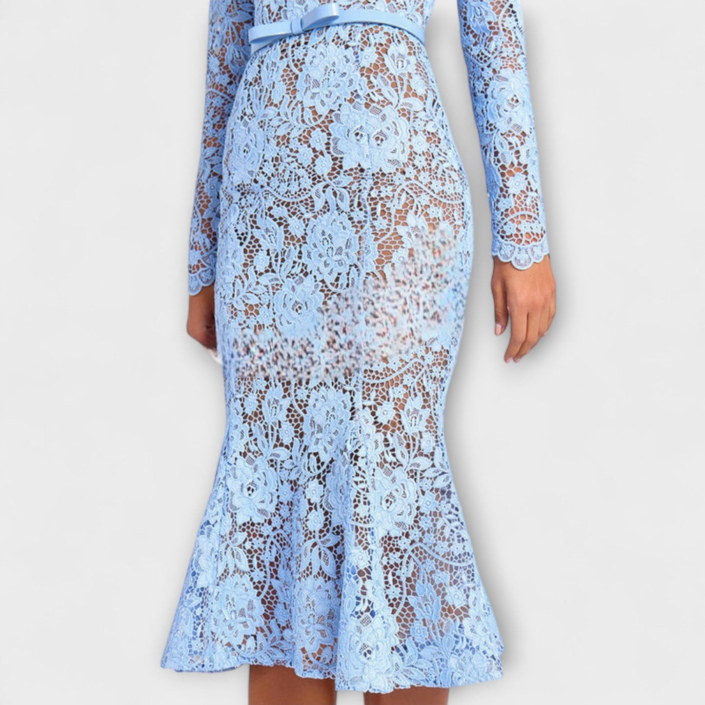 Freya - Elegantes Midi-Kleid aus floraler Spitze