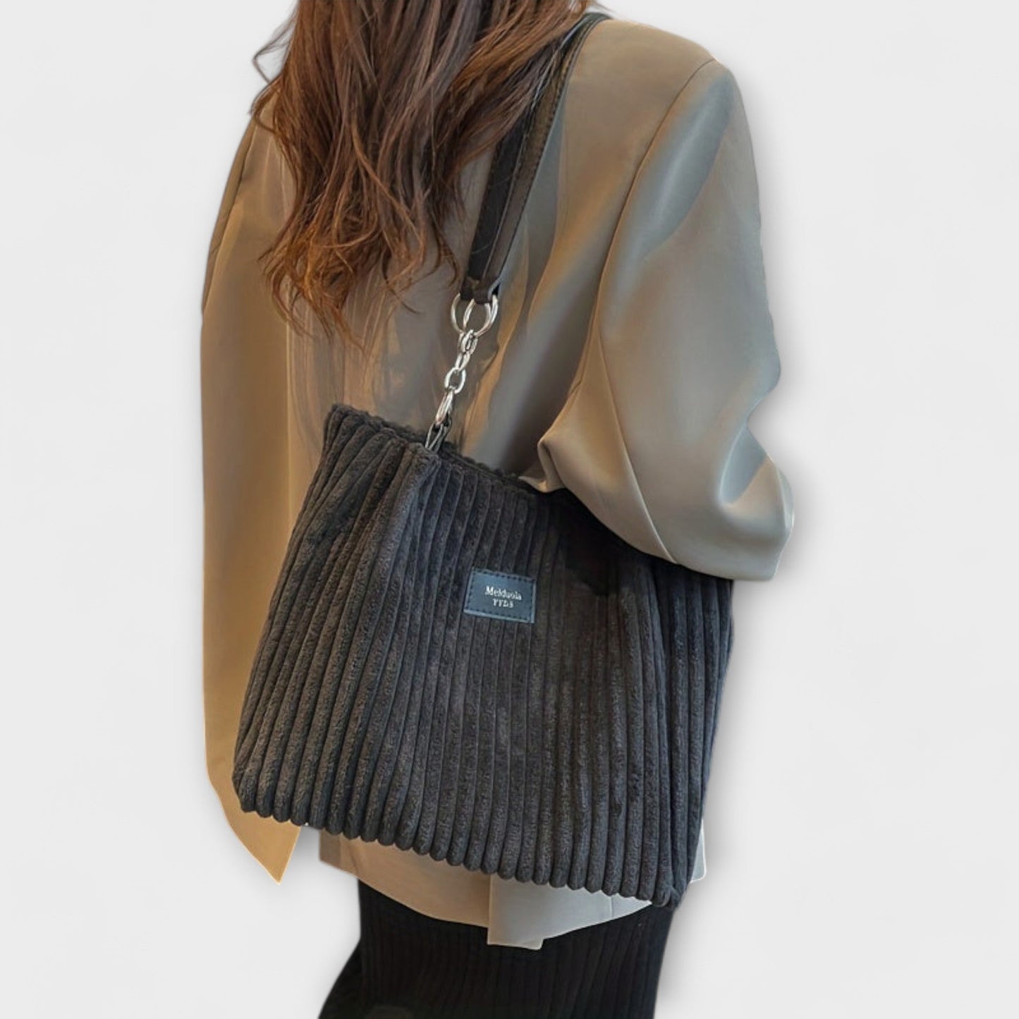 Kronenberg. - Weiche Cord-Schultertasche