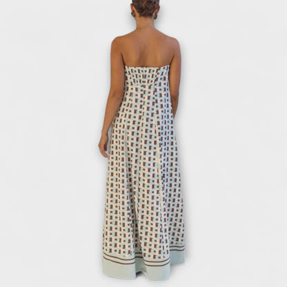 Hasel - Einzigartiges geometrisches Off-Shoulder Maxi-Kleid