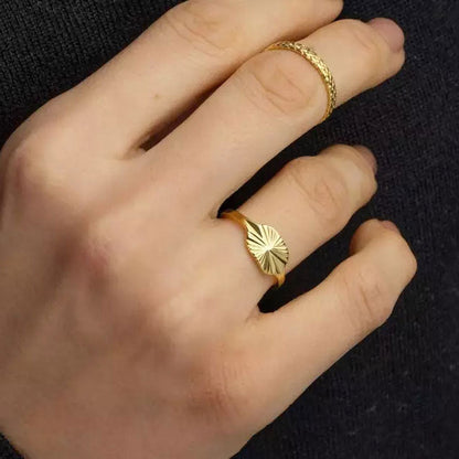 Sunray Ring