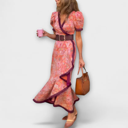 Elegantes Rosa Maxi-Kleid mit kurzen Ärmeln