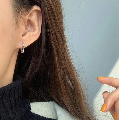 SELENE U-FÖRMIGE OHRSTECKER