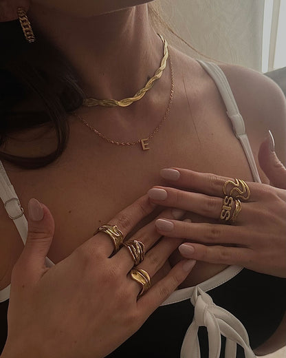 Sis Ring