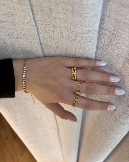 Sis Ring