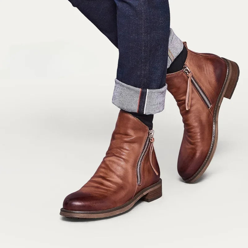 Bernardo Cavallino Stiefel
