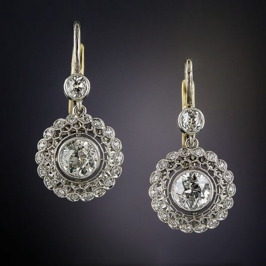 Vintage-Mandala-Ohrringe mit Zirkonias